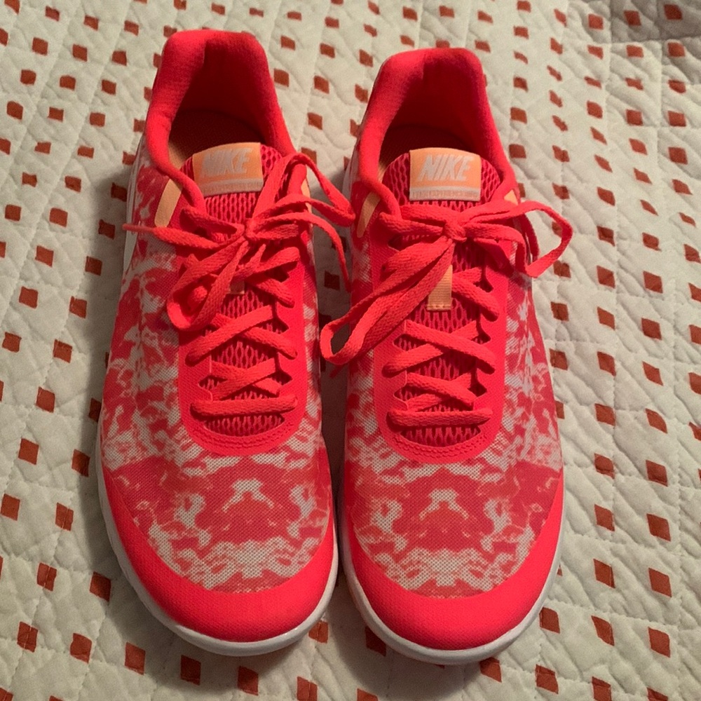 Nike Flex Experience RN6